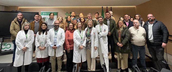 La Delegación de Salud de Sevilla ha convocado a los alcaldes de los municipios que integran el Área de Gestión Sanitaria (AGS) de Osuna (Sevilla) con el objetivo de presentar a la nueva directora gerente del área, Belén Lozano León.