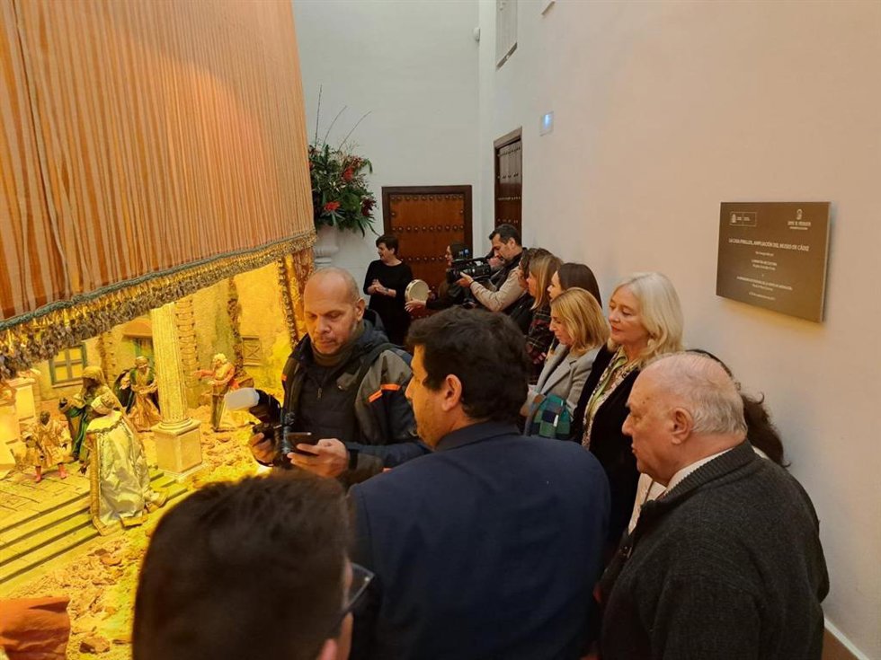 Mercedes Colombo en la inauguración del Belén napolitano de la Casa Pinillos.