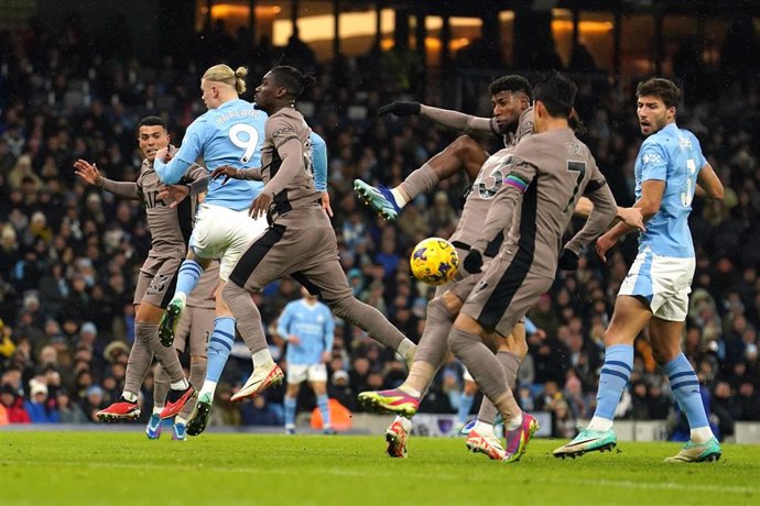 Imagen del partido entre el Manchester City y el Tottenham de la Premier League 2023-2024
