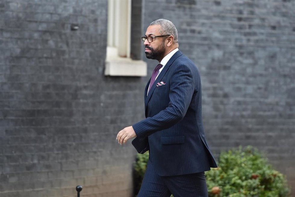El ministro del Interior de Reino Unido, James Cleverly
