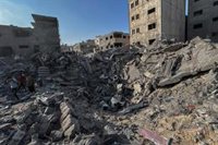 Aumentan a más de 60 los palestinos muertos en nuevos bombardeos de Israel contra Gaza