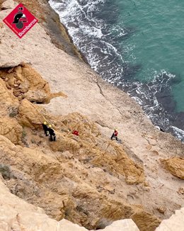 Rescate de un varón de 66 años en Alicante