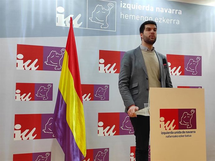 El coordinador general de IUN y parlamentario foral de Contigo Zurekin, Carlos Guzmán.