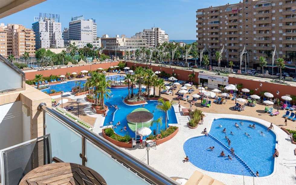 Grupo Fuertes y Magic Costa Blanca cierran la adquisición de Marina d' Or