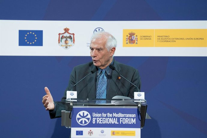 El alto representante de la UE para Asuntos Exteriores, Josep Borrell, ofrece una rueda de prensa durante el VIII Foro de la UpM, en el Recinte Sant Pau, a 27 de noviembre de 2023, en Barcelona, Catalunya (España). La Unión por le Mediterráneo (UpM) cel