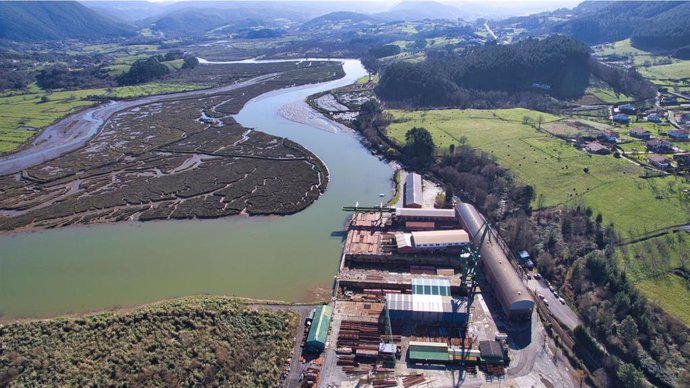 Panorámica del Astillero de Murueta en la Reserva de la Biosfera.