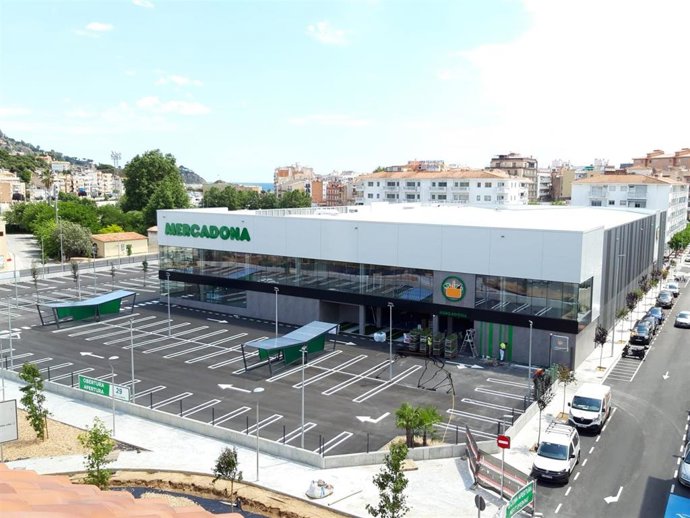 Archivo - Mercadona impulsa su expansión en Portugal con la apertura de un nuevo supermercado en Aveiro