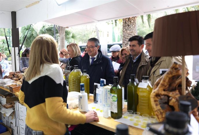 Gran Feria Sabor a Málaga en el paseo del parque de la capital malagueña.