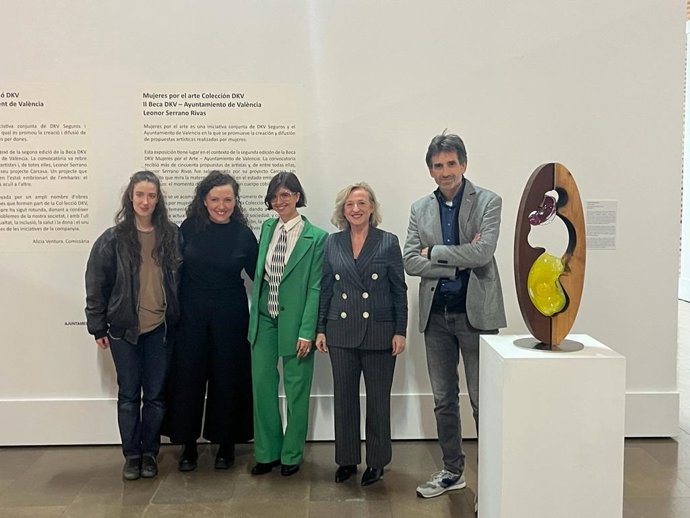 Inauguración de la exposición 'Mujeres por el arte' en las Atarazanas