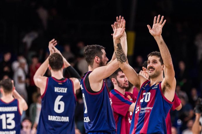 Nico Laprovittola of Fc Barcelona celebrates the victory during the Turkish Airlines EuroLeague, match played between FC Barcelona and Valencia Basket  at Palau Blaugrana on November 18, 2023 in Barcelona, Spain.