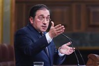 Albares saca al PP la solución de dos Estados de su programa y Pons responde que el del PSOE no hablaba de amnistía