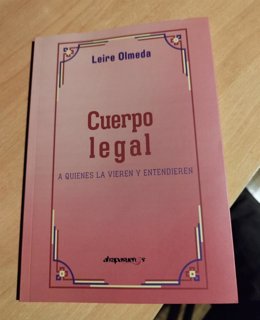 Ejemplar de 'Cuerpo legal', de Leire Olmeda.