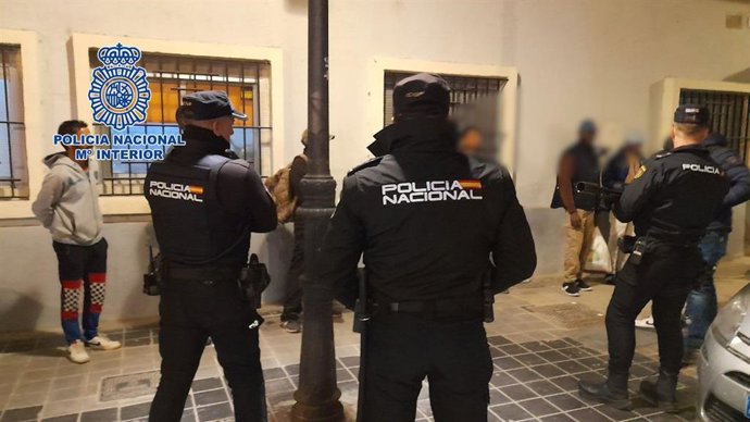 Intervención policial en el barrio de Orriols (Valencia)