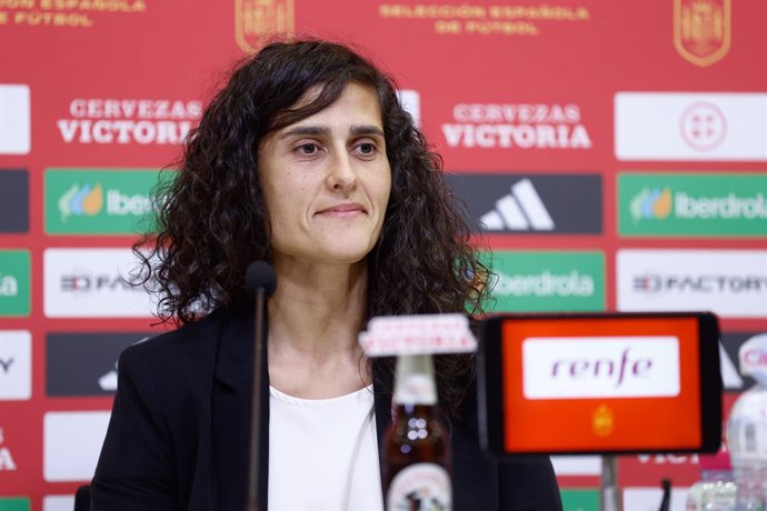 Archivo - Montse Tome, head coach of Spain Women Team, attends her press conference after the announcement of the squad list for the Spain Women Team matches for the UEFA Nations League celebrated at Ciudad del Futbol in on October 18, 2023, in Las Rozas,
