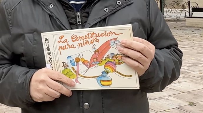 Consitución infantil editada por la Diputación de Albacete en los años '80.