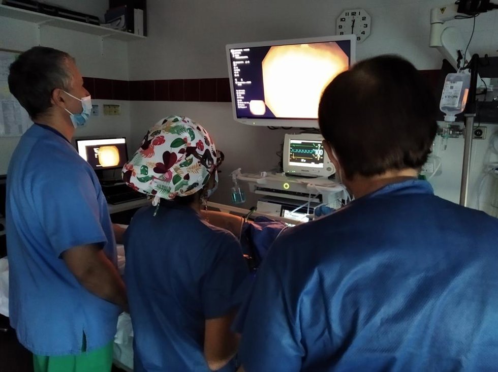 El Hospital de Inca recibe la acreditación para formar especialistas en aparato digestivo.