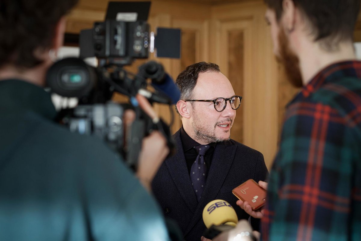 Andorra. Andorra cierra un