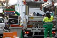 El Ayuntamiento pide no sacar la basura en Nochebuena, Navidad y Nochevieja porque no habrá servicio de recogida