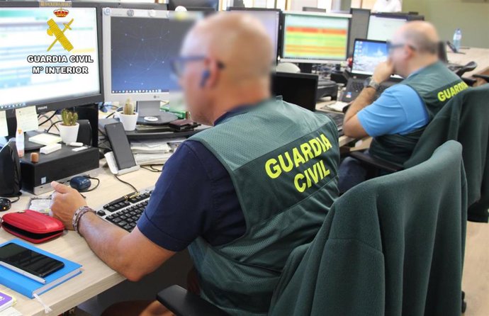 Agentes de la Guardia Civil