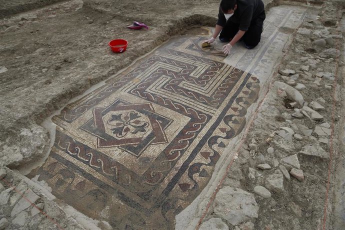 Trabajos arqueológicos en el yacimiento Campo de Arla