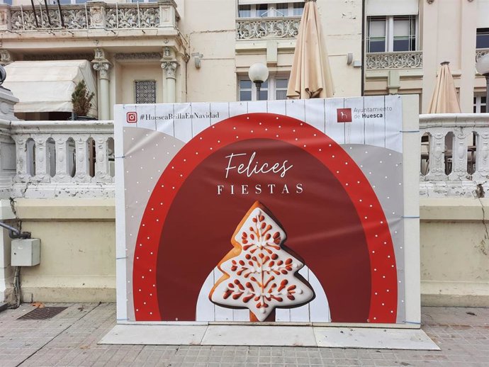 El Ayuntamiento de Huesca pone en marcha el sorteo '#HuescaBrillaEnNavidad' de Instagram.