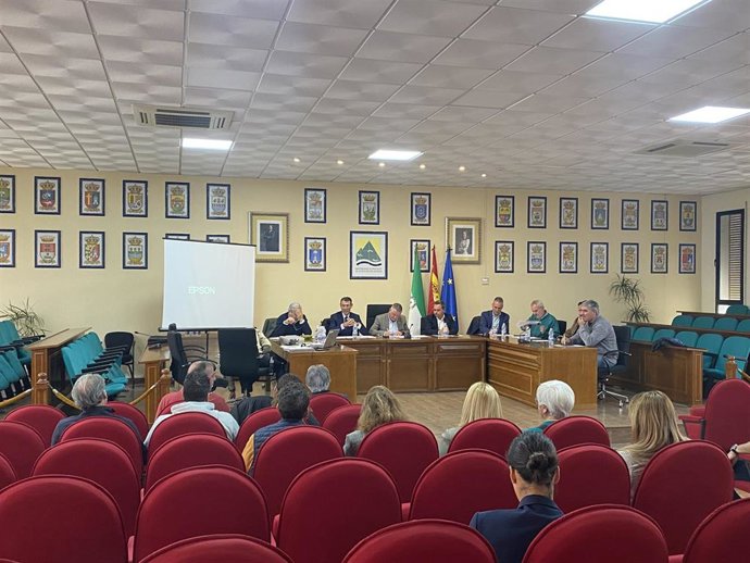 La Mancomunidad Axarquía acoge la Asamblea de la Asociación Sipam de la uva pasa de Málaga