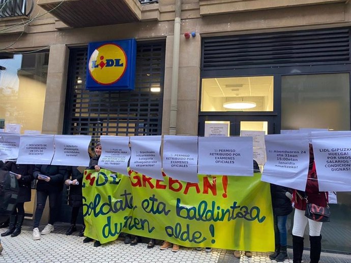 Trabajadores de Lidl en San Sebastián