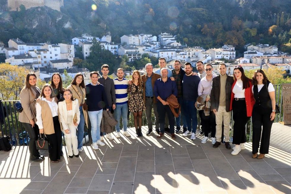 El secretario general del PSOE-A, Juan Espadas, en la presentación de una campaña de Juventudes Socialistas de Andalucía (JSA) en Cazorla (Jaén). (Foto de archivo).