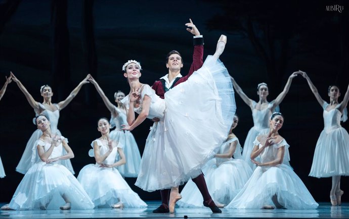 La Sylphide de la Compañía Nacional de Danza se estrena en el teatro de la Zarzuela