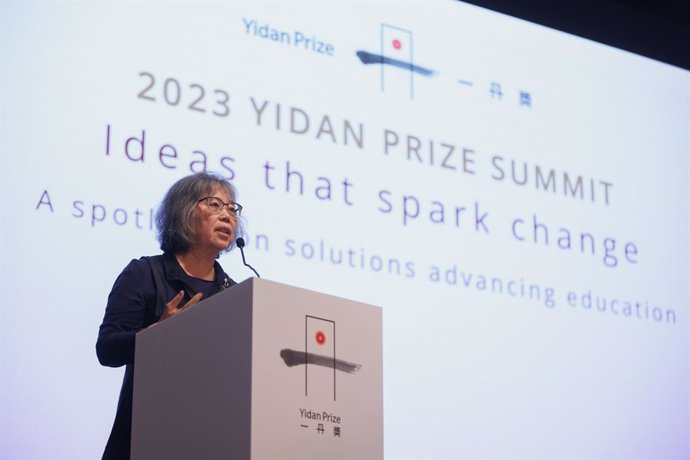 Professor Michelene Chi, 2023 Yidan Prize for Education Research Laureate opens the panel, Rethinking how we teach based on how students learn: putting theory into practice.