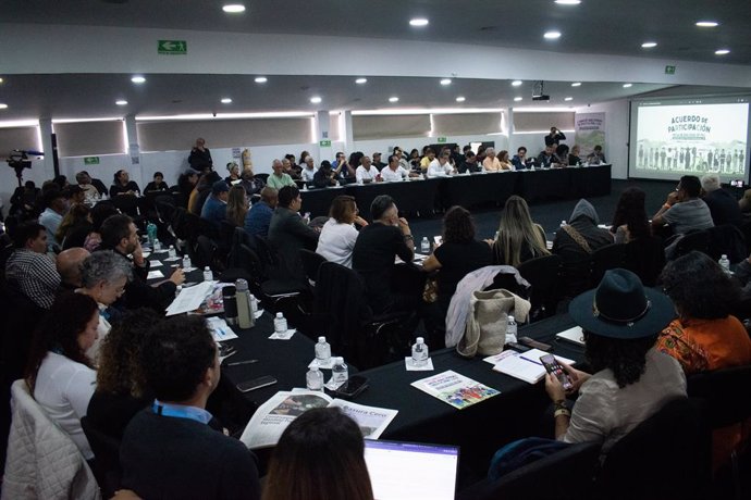 Archivo - October 6, 2023, Bogota, Cundinamarca, Colombia: A general view of the meeting that conforms part of the peace process peace talks with the Government, in Bogota, Colombia, October 6, 2023.