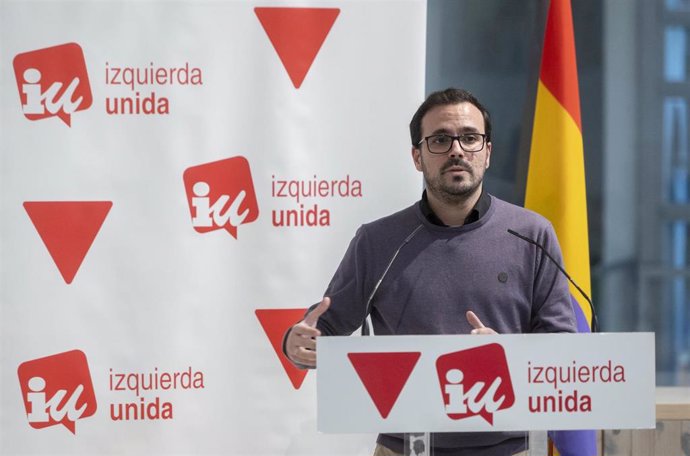 El exlíder de IU, Alberto Garzón, interviene tras dejar la coordinadora de la formación durante una reunión de la Coordinadora Federal de IU, en el Espacio Ecooo, a 1 de diciembre de 2023, en Madrid (España). 