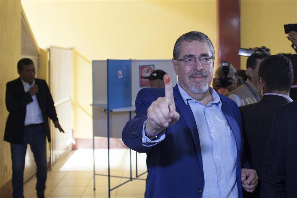 Archivo - El presidente electo de Guatemala, Bernardo Arévalo.