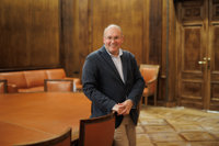 Tellado reprocha a Vox que aspire "a dirigir al PP" y aconseja a Abascal "reflexionar" sobre su camino