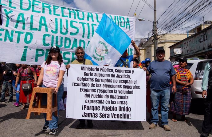 Manifestación para denunciar un intento de golpe de Estado en Guatemala