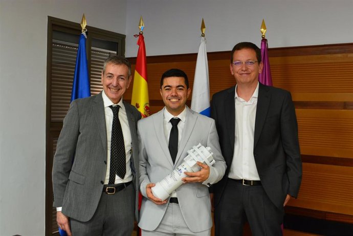 Fernando Rosa, Iván Rodríguez y Jonás Luke