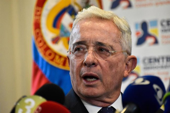 November 27, 2023, Bogota, Cundinamarca, Colombia: Colombian former president Alvaro Uribe (20022010) speaks during a press conference after testifying over a 1997 massacre at the Attorney General's Office in Bogota, Colombia on November 27, 2023. Ur