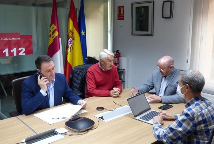 El Gobierno de Castilla-La Mancha y Cruz Roja repasan la aplicación del convenio de colaboración en materua de emergencia.