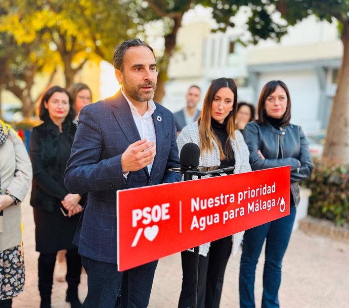 El secretario general del PSOE de Málaga, Daniel Pérez.