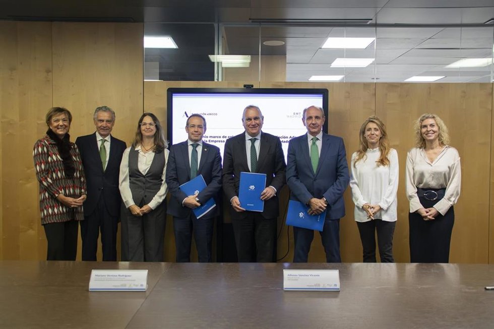 Nota / Fundación Iberdrola España Renueva Su Apoyo A La Catedra Mujer Stem Y La Formación Profesional Vinculada A La Movilidad Sostenible