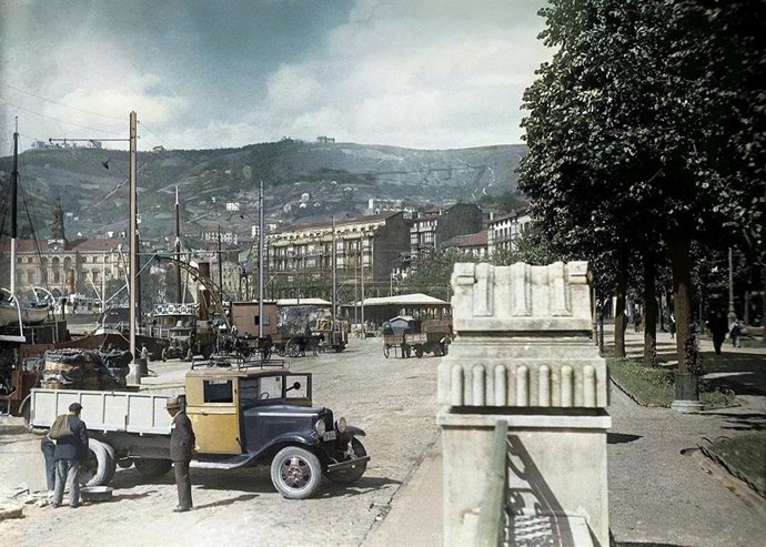 Foto del Muelle del Arenal, 1930, que se incluirá en el calendario de la Autoridad Portuaria de Bilbao de 2024.