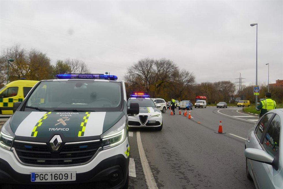 La DGT lanza hoy una nueva campaña de vigilancia de consumo de alcohol y drogas coincidiendo con días previos a Navidad