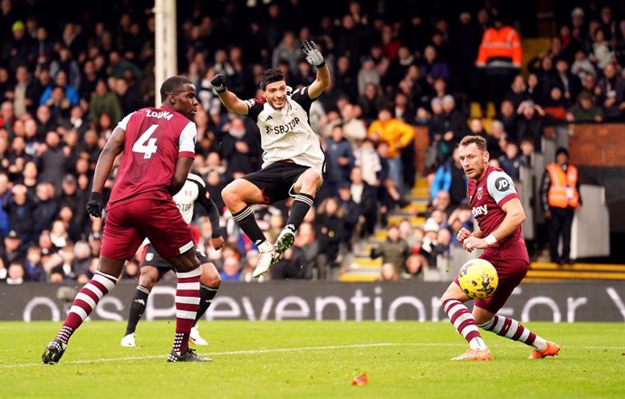 10 December 2023, United Kingdom, London: Fulham's Willian scores his side's second goal during the English Premier League soccer match between Fulham and West Ham United at Craven Cottage.
