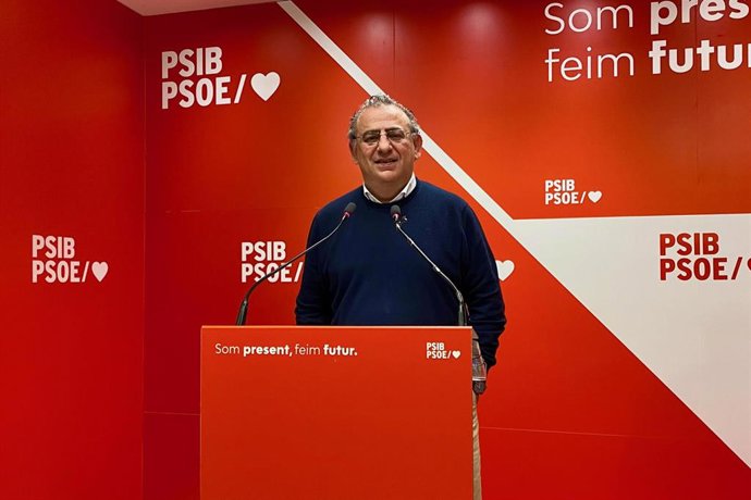 Archivo - El portavoz del PSIB, Alfonso Rodríguez.