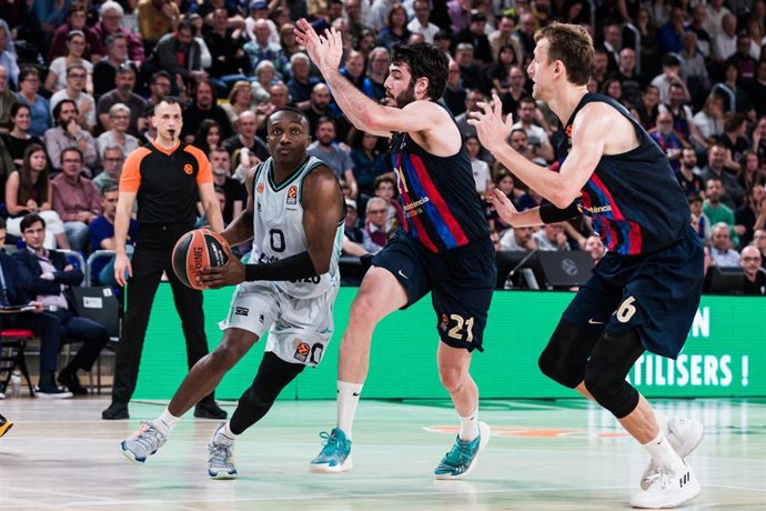 Archivo - Jared Harper durante un partido del Valencia Basket