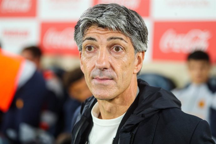 Imanol Alguacil, head coach of Real Sociedad, looks on during the spanish league, La Liga EA Sports, football match played between Villarreal CF and Real Sociedad at Estadio de la Ceramica on December 09, 2023, in Villarreal, Spain.