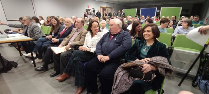 La consejera de Bienestar Social y Familia del Gobierno de Aragón, Carmen Susín, ha inaugurado la jornada.