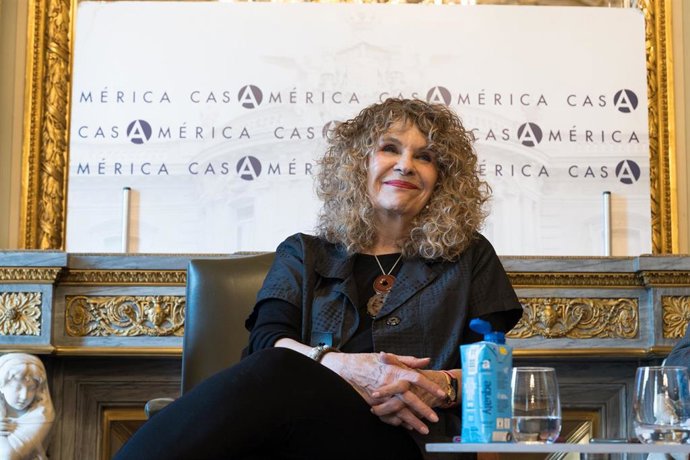 Archivo - La escritora nicaragüense Gioconda Belli durante un coloquio sobre la Presidencia Española y las relaciones UE-CELAC, en Casa de América, a 22 de junio de 2023, en Madrid (España). 