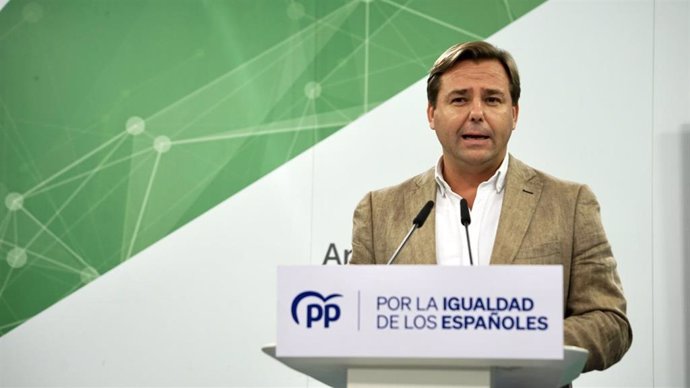 El secretario general del PP-A, Antonio Repullo, en una foto de archivo en rueda de prensa.
