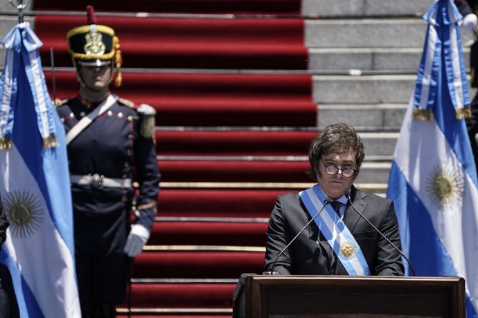 El presidente Javier Milei comparece tras tomar posesión del cargo en Argentina